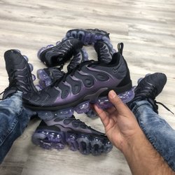 Sneaker House