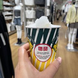 UNIQLO - Del's Lemonade