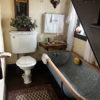Gary's Plumbing - Expertise with antique plumbing. Preserve your old Tower District home's charm. - Plumbing Near Me - Fresno, California Gary's Plumbing - Expertise with antique plumbing. Preserve your old Tower District home's charm. - Plumbing Near Me - Fresno, California