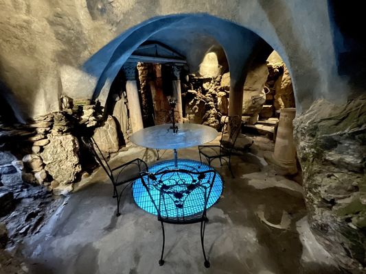 Wing's Castle by null