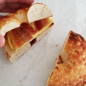 Dunedin Bagels & Deli - Skimpy microwaved rubbery bacon, microwaved powder eggs and a hard bagel. - Delis Near Me - Dunedin, Florida