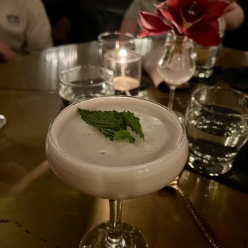 CW's Gin Joint - Grasshopper - Cocktail Bars Near Me - Tampa, Florida