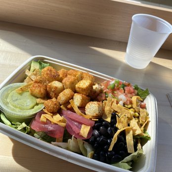 Elephant + Vine - Vegan Near Me - Chicago, Illinois