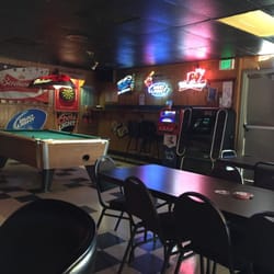 Jameys Lounge - Pool table