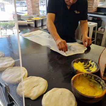 THE DOUGH SHOW - Orlando - Mediterranean Near Me - Orlando, Florida THE DOUGH SHOW - Orlando - Mediterranean Near Me - Orlando, Florida