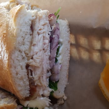 Gracie's - Chicken bacon sandwhich - Barbeque Near Me - Vallejo, California