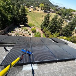 Ferretti Softwash - Solar panel cleaning