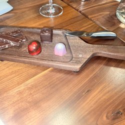 Flight Wine + Chocolate - Chocolate flight (missing the chocolate cherry)