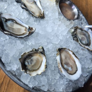 Taylor Shellfish Oyster Bar - Seafood Near Me - Seattle, Washington