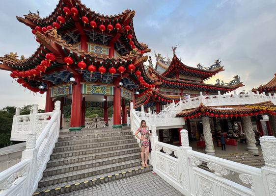 Thean Hou Temple by null
