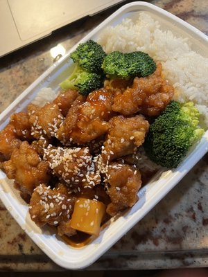 Hung Shanghai Restaurant by null