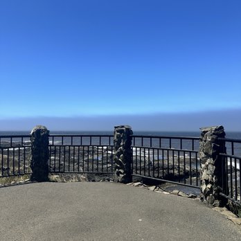 Spouting Horn - Viewing area - Beaches Near Me - Florence, Oregon