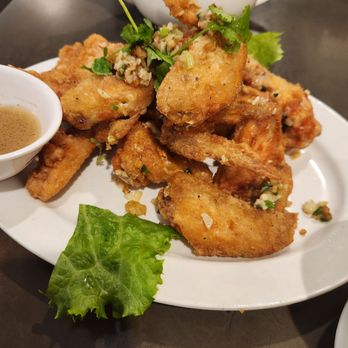 Phnom Penh - Chicken wings - Cambodian Near Me - Vancouver, British Columbia Phnom Penh - Chicken wings - Cambodian Near Me - Vancouver, British Columbia