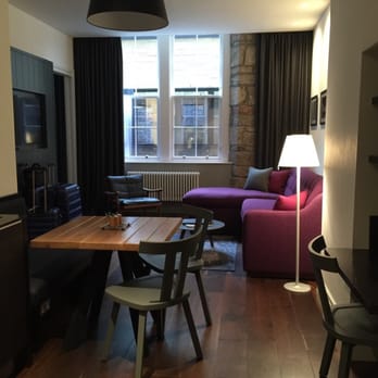 Old Town Chambers - Living room/dining/desk area. - Apartments Near Me - Edinburgh, MLN