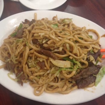 Chinese Dumpling House - Fried beef noodle - Chinese Near Me - Mississauga, Ontario