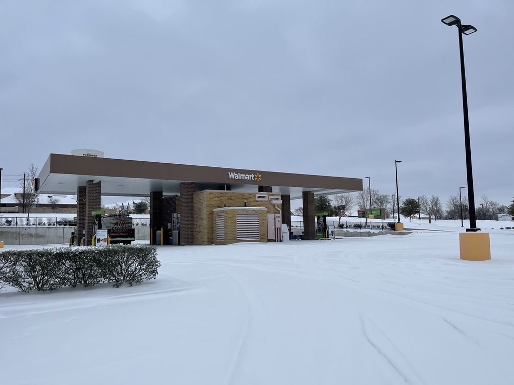 WALMART FUEL STATION Updated September 2024 3400 Virginia Pkwy