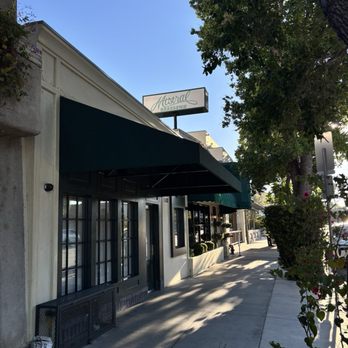 Mistral - Outside - French Near Me - Sherman Oaks, California
