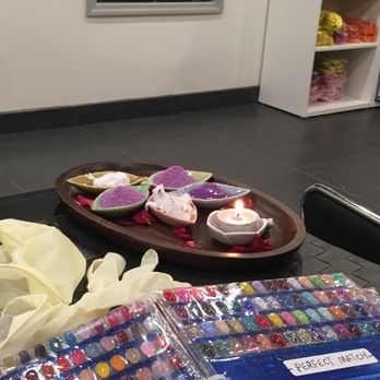 Eva Nail Salon - Gorgeous lavender spa pedicure! - Nail Salons Near Me - Brooklyn, New York Eva Nail Salon - Gorgeous lavender spa pedicure! - Nail Salons Near Me - Brooklyn, New York