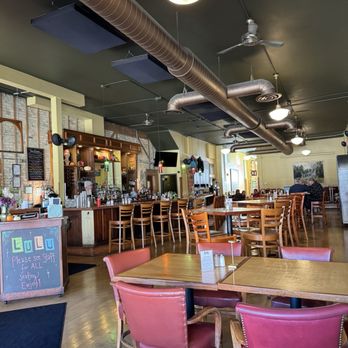 Lulu Cafe and Bar - New American Near Me - Milwaukee, Wisconsin
