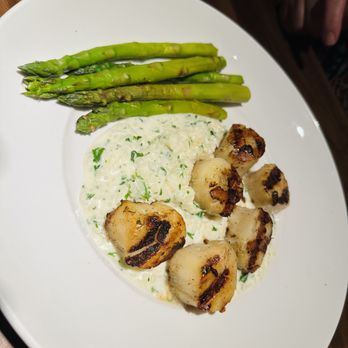 Seasons 52 - New American Near Me - San Antonio, Texas