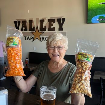 Valley Taproom - Beer and snacks - Beer Bar Near Me - Gilbert, Arizona