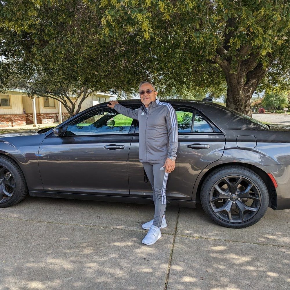 Chrysler 300! Other drivers will make room for you on the road Chrysler 300! Other drivers will make room for you on the road