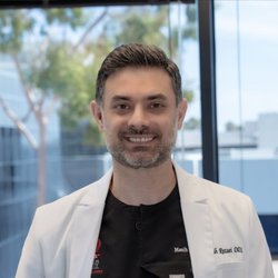 Pearl32 Dentistry and Wellness - Dr. Masih Rezaei, DDS, general dentist at Pearl32 Dentistry and Wellness in Laguna Hills.