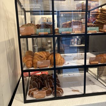Blank Street Coffee - Inside pasties - Coffee & Tea Near Me - New York, New York