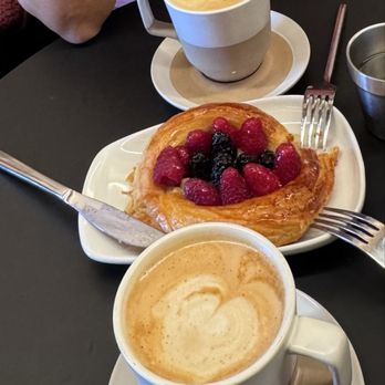 Javista Weho - Coffee & Tea Near Me - West Hollywood, California