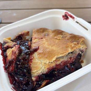 Linn's Easy As Pie Café - Pie! - Desserts Near Me - Cambria, California Linn's Easy As Pie Café - Pie! - Desserts Near Me - Cambria, California