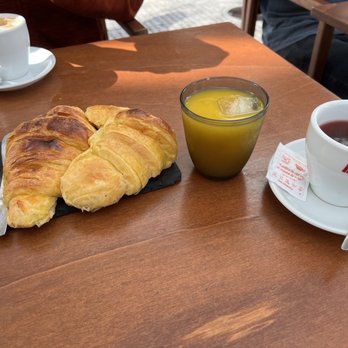 Praca 63 - First part of brunch, forgot to take pictures after - Breakfast & Brunch Near Me - Porto, 13