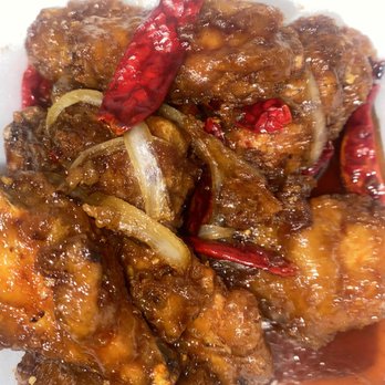 3 Star Restaurant - Garlic chicken wings - Filipino Near Me - Vallejo, California