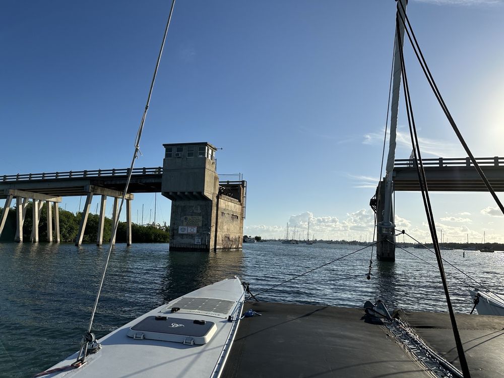 Mikes Sailing Charters Logo