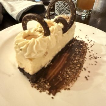 Gordon Ramsay Hell's Kitchen - Chocolate cheesecake - New American Near Me - Las Vegas, Nevada