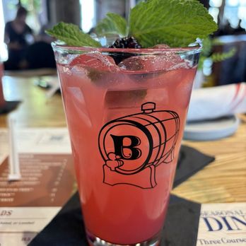 Batch Local Kitchen - Blackberry lemonade - New American Near Me - Delray Beach, Florida