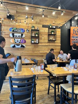 Frida's Breakfast and Lunch by null