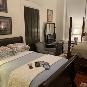 Bazsinsky House - Bed & Breakfast Near Me - Vicksburg, Mississippi Bazsinsky House - Bed & Breakfast Near Me - Vicksburg, Mississippi