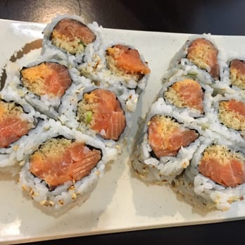 Yonge Sushi - two pieces of sushi on a plate - Japanese Near Me - Toronto, Ontario Yonge Sushi - two pieces of sushi on a plate - Japanese Near Me - Toronto, Ontario