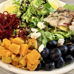 Modern Market Eatery - Urban Farmer Salad with Chicken add-on