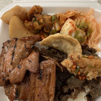 Mama Woo's BBQ - Mama's Special plate (Kal Bi, BBQ beef, chicken, chicken wing and mandoo with two scoops rice and four veggies) - Korean Near Me - Honolulu, Hawaii Mama Woo's BBQ - Mama's Special plate (Kal Bi, BBQ beef, chicken, chicken wing and mandoo with two scoops rice and four veggies) - Korean Near Me - Honolulu, Hawaii