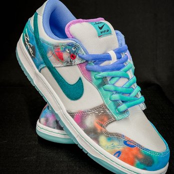 Equvalence - Nike SB Low (Futura) - Shoe Stores Near Me - Encino, California Equvalence - Nike SB Low (Futura) - Shoe Stores Near Me - Encino, California