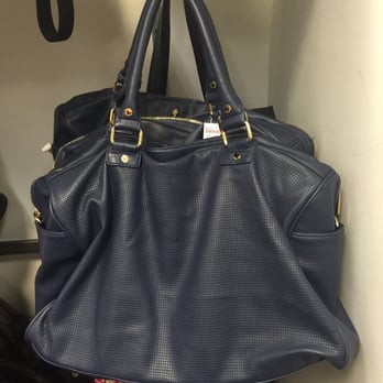 Macy's Backstage - Roomy - Shoe Stores Near Me - Elmhurst, New York