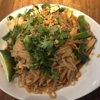 PF Changs - Chicken pad thai - Chinese Near Me - Atlanta, Georgia PF Changs - Chicken pad thai - Chinese Near Me - Atlanta, Georgia