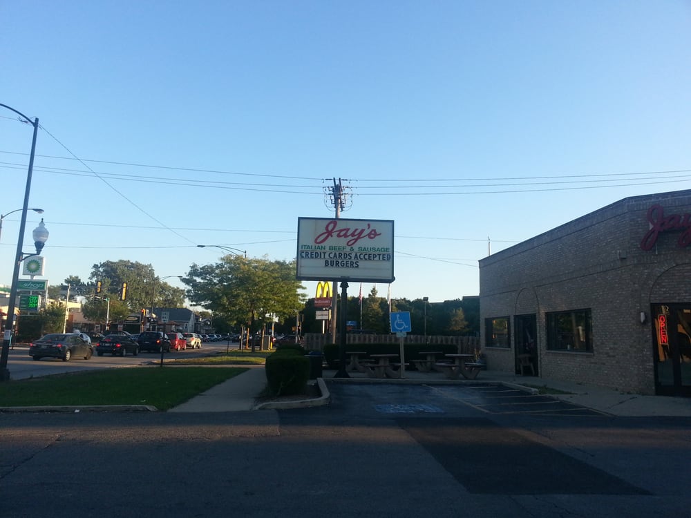 JAY’S FOOD & LIQUOR Updated September 2024 5226 N Nagle Ave