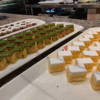 Feast Buffet - Buffets Near Me - Renton, Washington