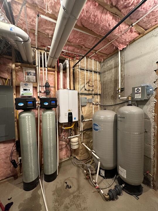 Slide of Beehive Plumbing Lehi