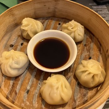 Firenzen - 小笼包 - Asian Fusion Near Me - Florence, FI