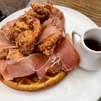 AOC - Spanish Fried Chicken & Cornmeal Waffle - Cocktail Bars Near Me - Los Angeles, California