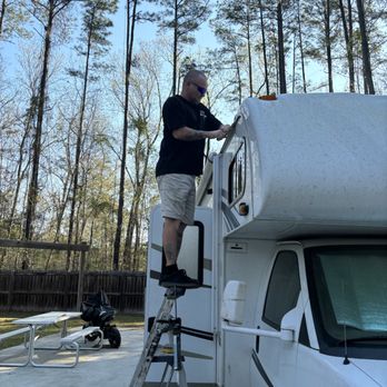 Certified RV Mobile Service - Roof rot repair - RV Repair Near Me - GUYTON, Georgia Certified RV Mobile Service - Roof rot repair - RV Repair Near Me - GUYTON, Georgia