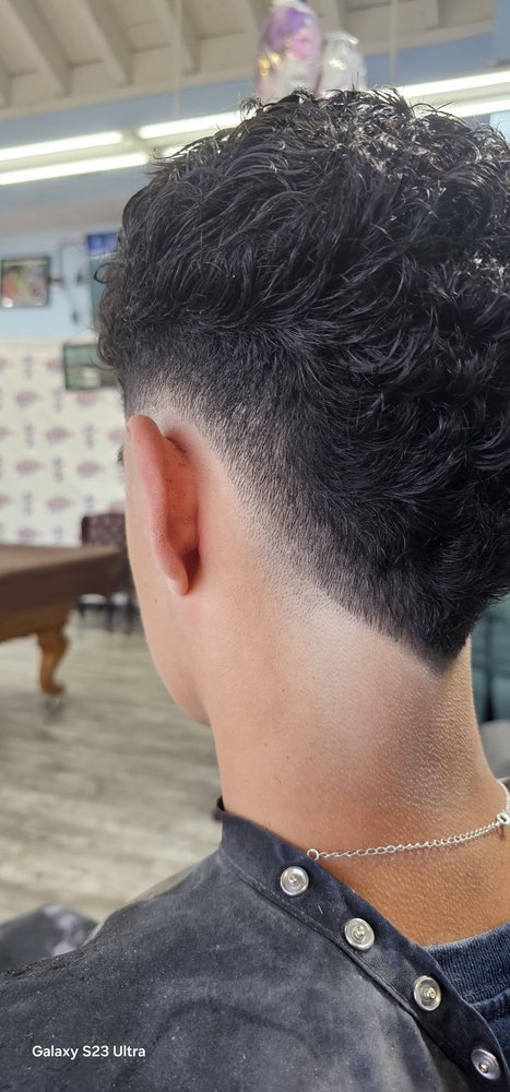 Diego Barber Shop Logo